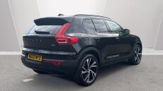 Volvo Xc40 2.0 B4P R DESIGN Pro 5dr Auto [7 speed] Petrol Estate